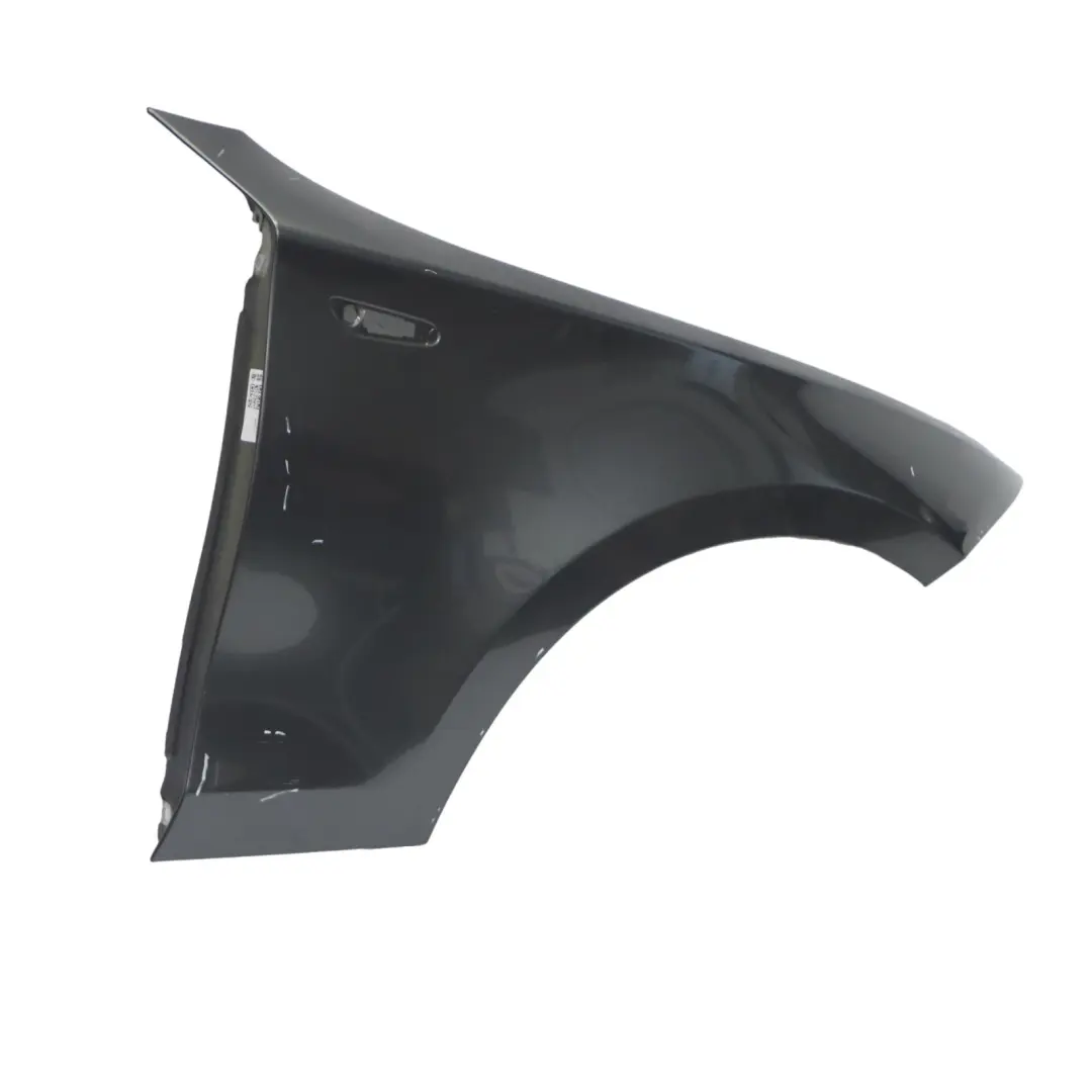 BMW E87 Panel lateral Guardabarros Wing Delantero Derecho Sparkling Graphite A22 - SKU 7133228-SG1 - Número de pieza 7133228