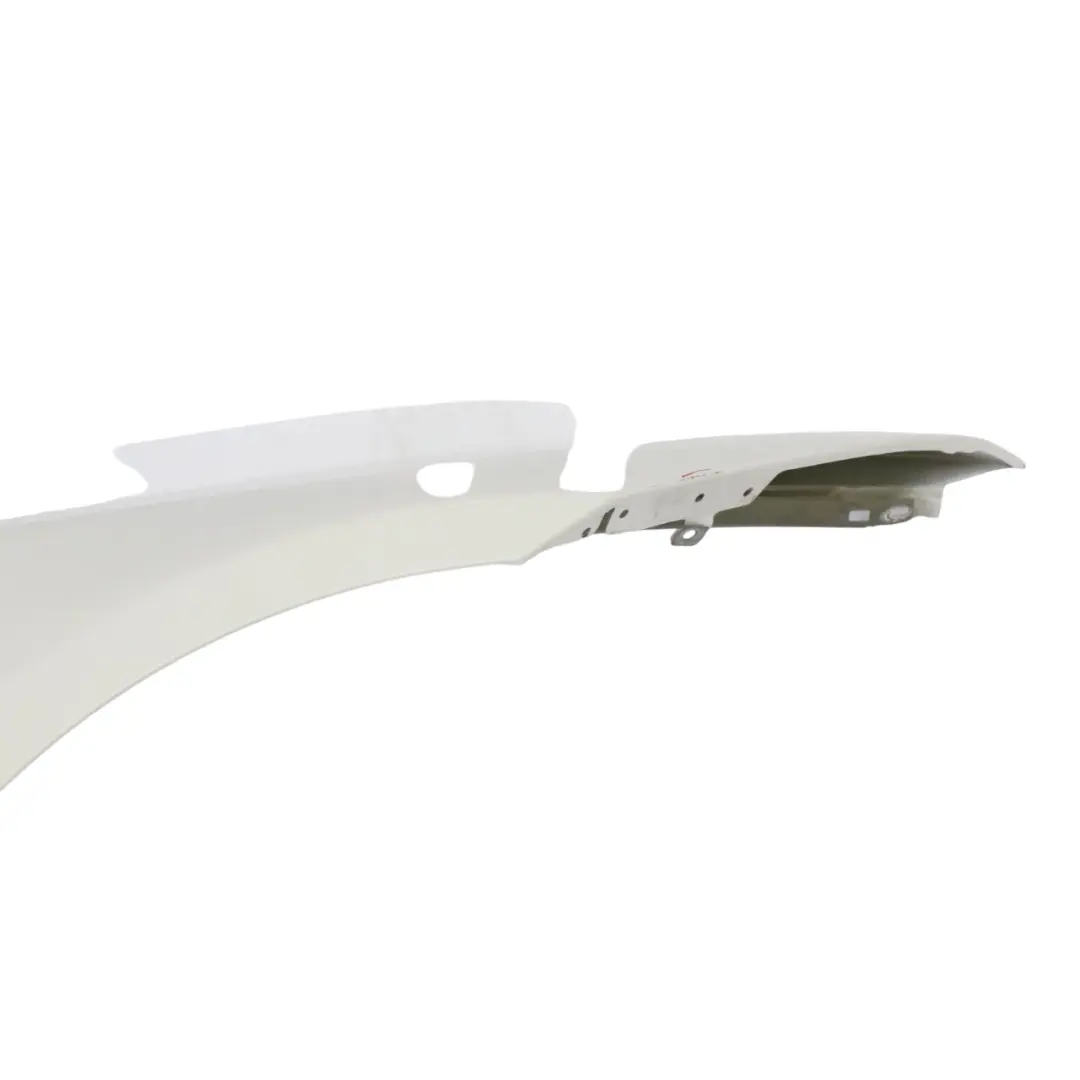 BMW E90 E91 Panel Lateral Guardabarros Delantera Derecha Alpinweiss 3 - 300 - SKU 7135680-AW2 - Número de pieza 7135680