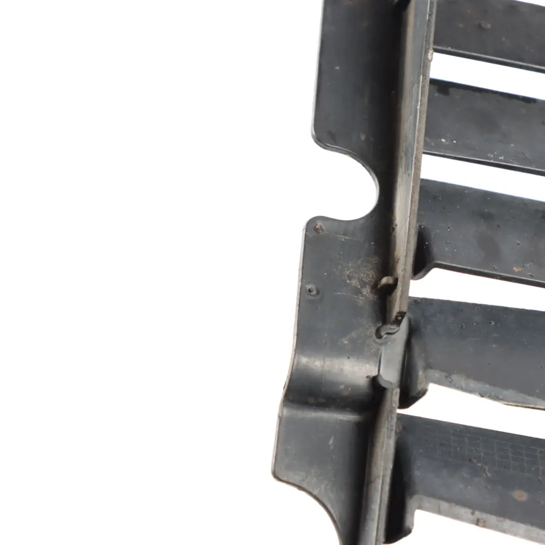 Oil Cooler Front Right O/S Air Duct Channel to BMW E90 E91 X1 E84 Engine with Part number 7161436 BMW E90 E91 X1 E84 Engine Oil Cooler Front Right O/S Air Duct Channel - SKU 7161436 - Part number 7161436