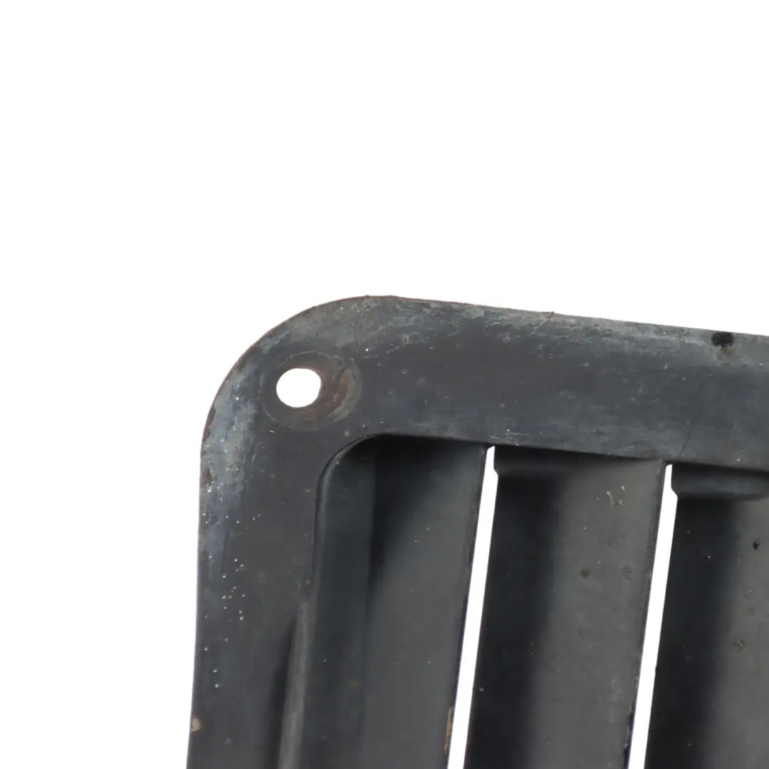 Oil Cooler Front Right O/S Air Duct Channel to BMW E90 E91 X1 E84 Engine with Part number 7161436 BMW E90 E91 X1 E84 Engine Oil Cooler Front Right O/S Air Duct Channel - SKU 7161436 - Part number 7161436