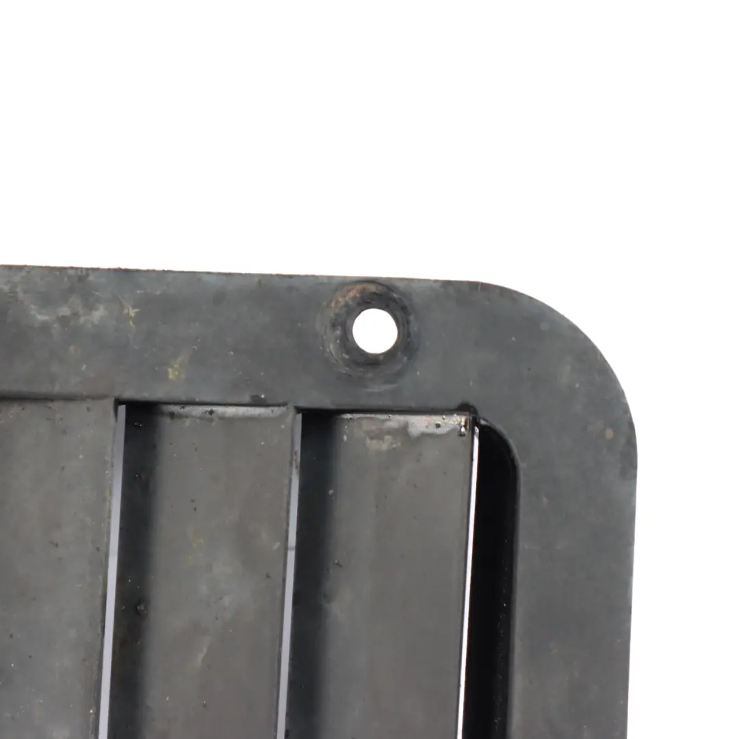 BMW E90 E91 X1 E84 Motorölkühler vorne rechts Luftführungskanal - SKU 7161436 - Teilenummer 7161436