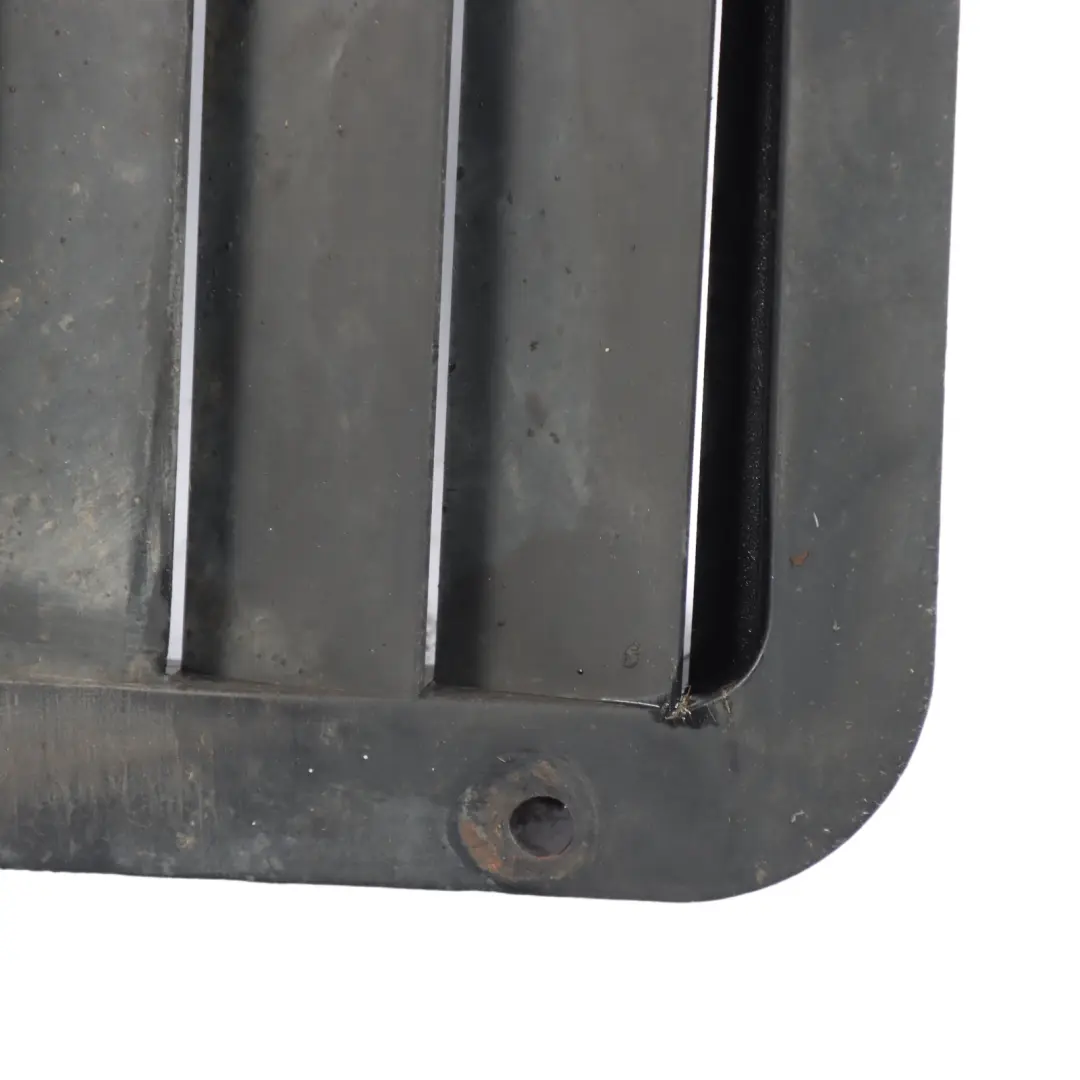 BMW E90 E91 X1 E84 Wlot Kanał Powietrza Prawy Przód Przedni - SKU 7161436 - Numer Części 7161436