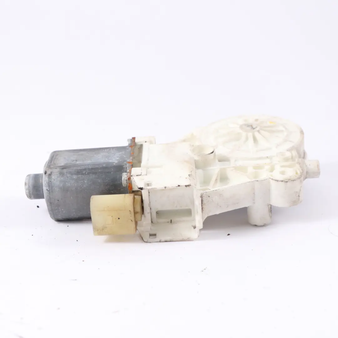 Window Motor Rear Door Left N/S Lifter Drive Motor to BMW E93 with Part number 7198173 BMW E93 Window Motor Rear Door Left N/S Lifter Drive Motor - SKU 7198173 - Part number 7198173