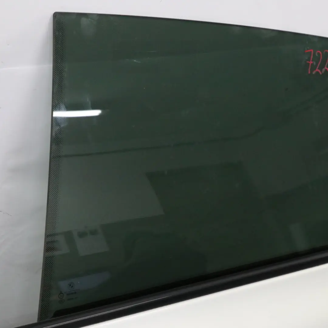 Puerta Trasera Izquierda BMW F07 GT Titansilber Titan Silver Metallic - 354 para con número de pieza 7228149 Puerta Trasera Izquierda BMW F07 GT Titansilber Titan Silver Metallic - 354 - SKU 7228149-TS - Número de pieza 7228149