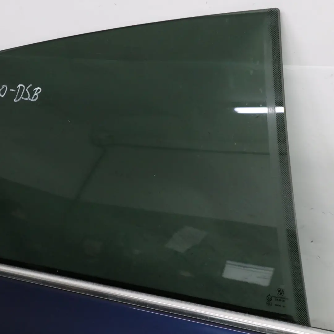 Drzwi Prawe Tylne Tiefseeblau Niebieski Metalik - A76 do BMW F07 GT o numerze 7228150 BMW F07 GT Drzwi Prawe Tylne Tiefseeblau Niebieski Metalik - A76 - SKU 7228150-DSB - Numer Części 7228150