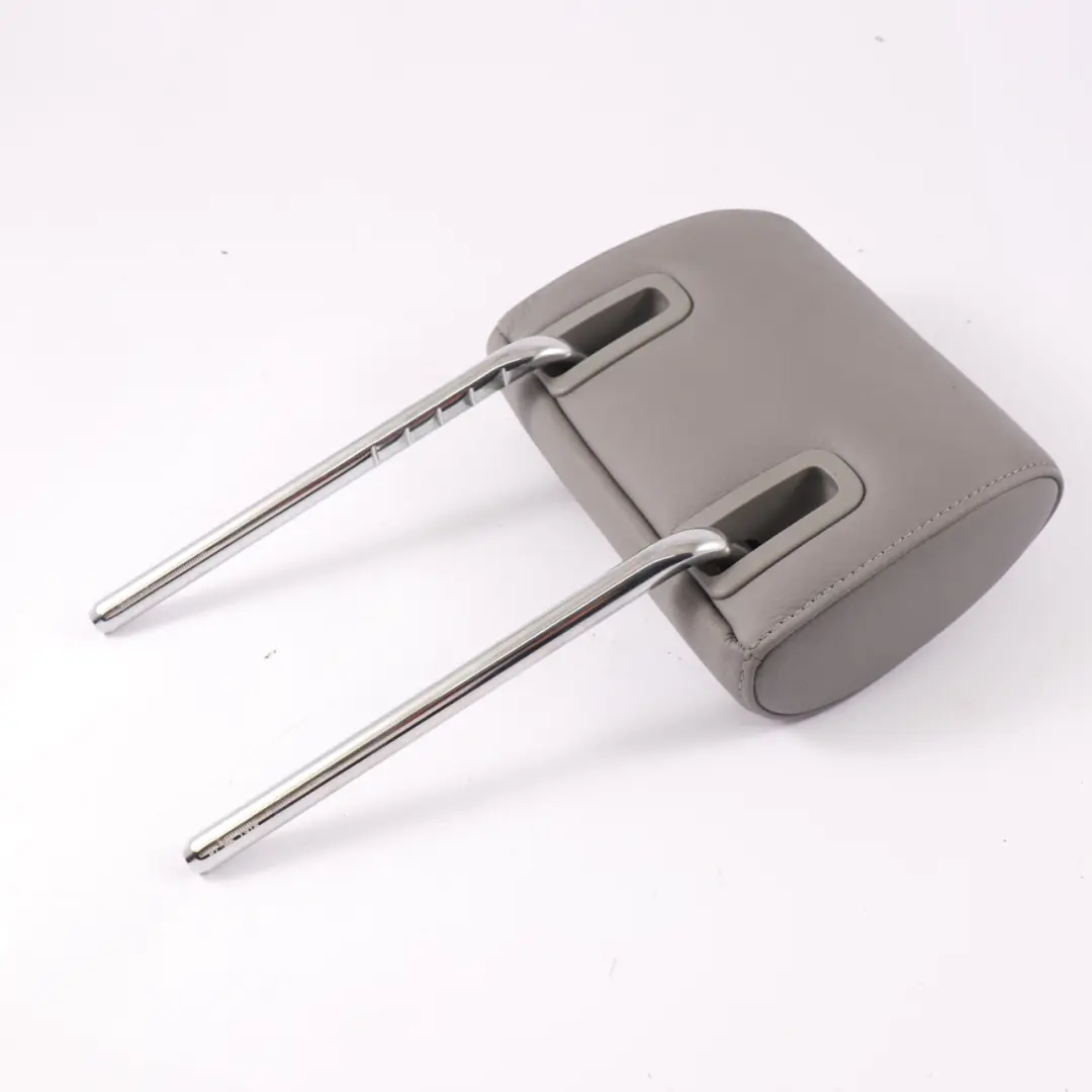 Appui-tête de siège BMW E87 E90 Siège arrière Appui-tête gauche droit Cuir Beige pour à propos du numéro de pièce 7247107 Appui-tête de siège BMW E87 E90 Siège arrière Appui-tête gauche droit Cuir Beige - SKU 7247107 - Numéro de pièce 7247107