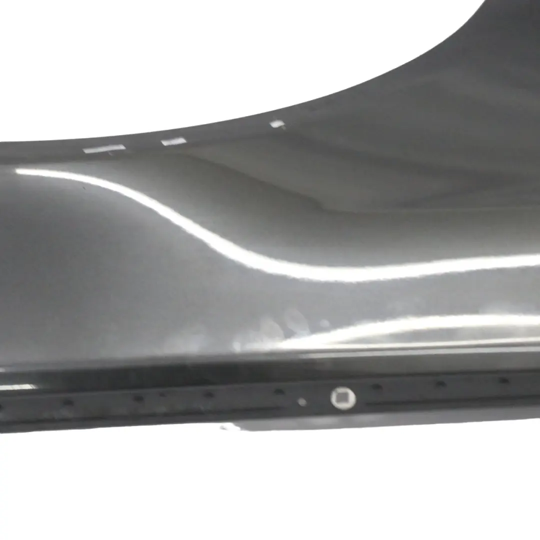 Ala Delantera Derecha guardabarros Sophistograu Brillanteffekt - B90 para BMW F10 con número de pieza 7248660 BMW F10 Ala Delantera Derecha guardabarros Sophistograu Brillanteffekt - B90 - SKU 7248660-SBR1 - Número de pieza 7248660