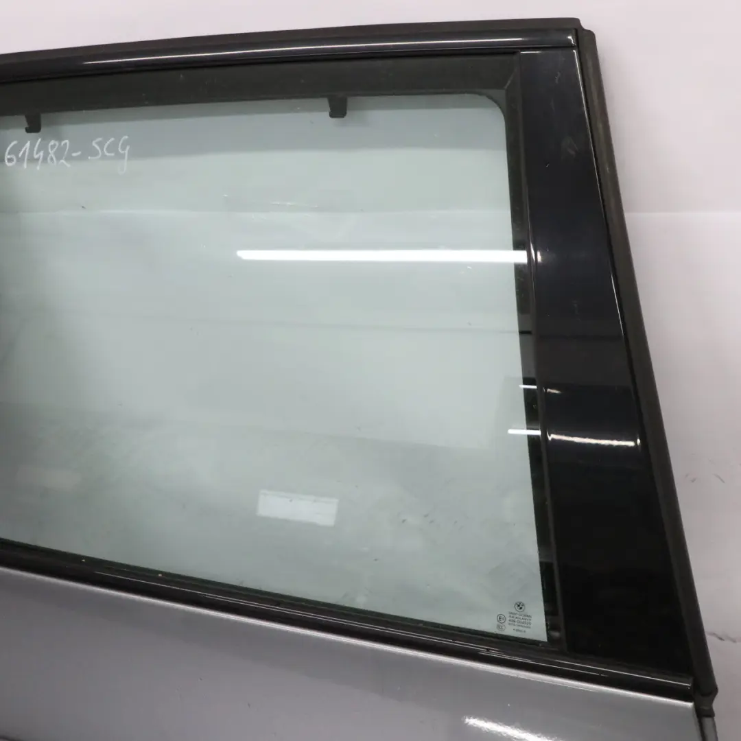 Porta Posteriore Destra Spacegrau Metallic - A52 per BMW X5 E70 con numero di parte 7261482 BMW X5 E70 Porta Posteriore Destra Spacegrau Metallic - A52 - SKU 7261482-SCG - Numero di parte 7261482