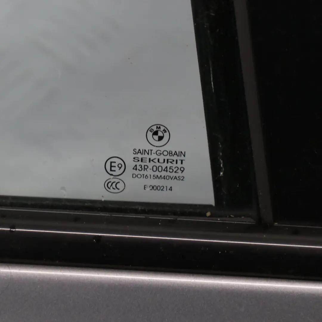 Porta Posteriore Destra Spacegrau Metallic - A52 per BMW X5 E70 con numero di parte 7261482 BMW X5 E70 Porta Posteriore Destra Spacegrau Metallic - A52 - SKU 7261482-SCG - Numero di parte 7261482