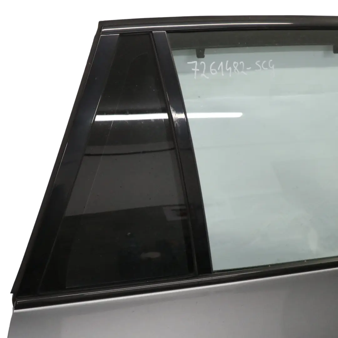 Drzwi Prawe Tylne Spacegrau Szary Metalik - A52 do BMW X5 E70 o numerze 7261482 BMW X5 E70 Drzwi Prawe Tylne Spacegrau Szary Metalik - A52 - SKU 7261482-SCG - Numer Części 7261482