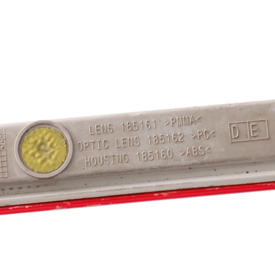 Luz de freno trasera Tercera luz de freno Luz de freno para BMW X5 F15 con número de pieza 7290090 BMW X5 F15 Luz de freno trasera Tercera luz de freno Luz de freno - SKU 7290090-1 - Número de pieza 7290090