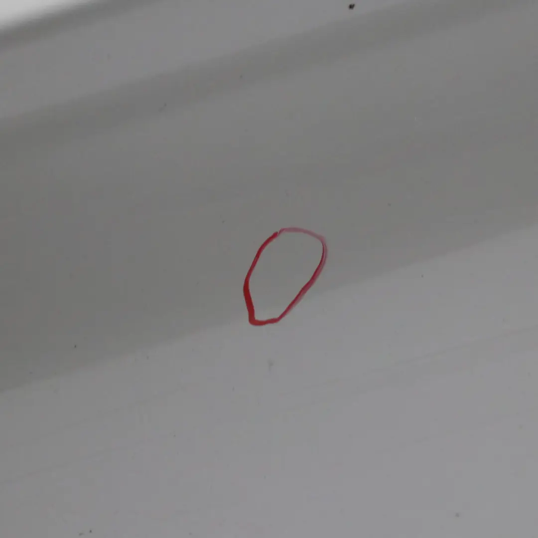 Puerta delantera izquierda Glacier Silber Silver Metallic - A83 para BMW F21 F22 F23 con número de pieza 7298043 BMW F21 F22 F23 Puerta delantera izquierda Glacier Silber Silver Metallic - A83 - SKU 7298043-GSB - Número de pieza 7298043