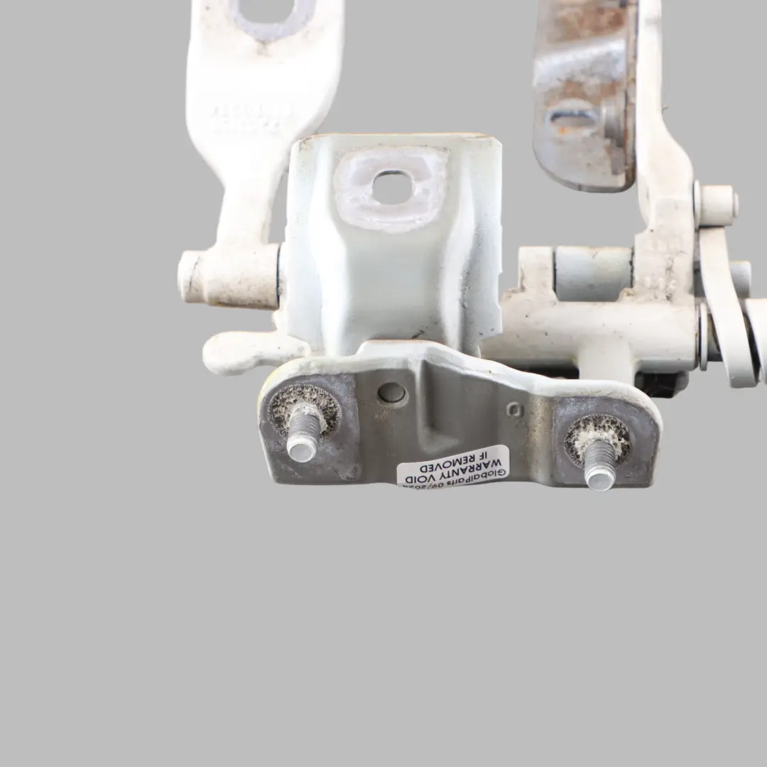 Kofferraum Hinten Rechts Kofferraumdeckelscharnier Alpinweiß 300 für BMW F31 mit Teilenummer 7298070 BMW F31 Kofferraum Hinten Rechts Kofferraumdeckelscharnier Alpinweiß 300 - SKU 7298070-AW - Teilenummer 7298070