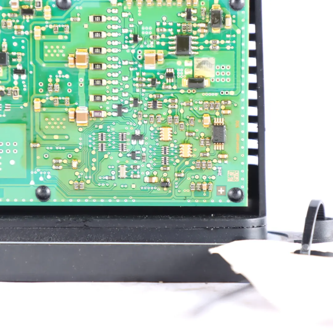 Moduł Sterownik Kaseta Lampy Przedniej Xenon AHL Lear do BMW F30 o numerze 7316142 BMW F30 Moduł Sterownik Kaseta Lampy Przedniej Xenon AHL Lear - SKU 7316142 - Numer Części 7316142