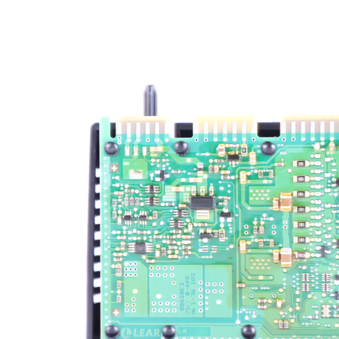 Lampada Anteriore Adaptive Xenon Control Unit Module LEAR per BMW F30 con numero di parte 7316142 BMW F30 Lampada Anteriore Adaptive Xenon Control Unit Module LEAR - SKU 7316142 - Numero di parte 7316142