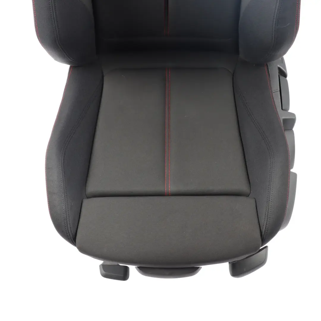 BMW F21 Tissu Sport Track / Anthracite Rouge Siège avant gauche - SKU 7324245-2 - Numéro de pièce 7324245