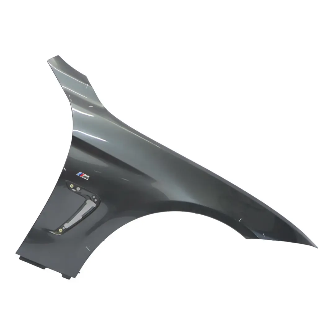 Pannello laterale parafango anteriore destro Mineral Grau Metallic - B39 per BMW F34 con numero di parte 7329542 BMW F34 Pannello laterale parafango anteriore destro Mineral Grau Metallic - B39 - SKU 7329542-MG1 - Numero di parte 7329542