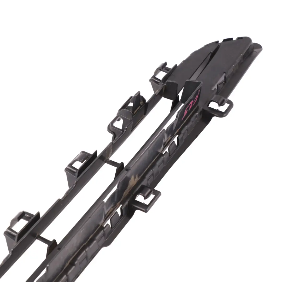 BMW X3 F25 Paraurti anteriore Griglia superiore pannello centrale nero - SKU 7338493 - Numero di parte 7338493