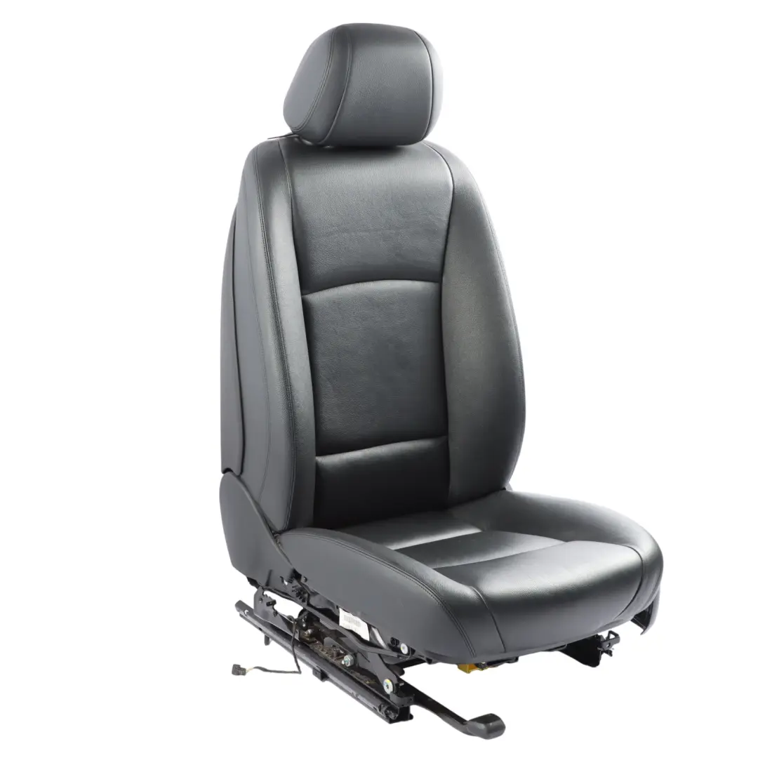 Fotel Lewy Przód Podgrzewany Skóra Czarna do BMW F10 F11 LCI o numerze 7350137 BMW F10 F11 LCI Fotel Lewy Przód Podgrzewany Skóra Czarna - SKU 7350137-2 - Numer Części 7350137