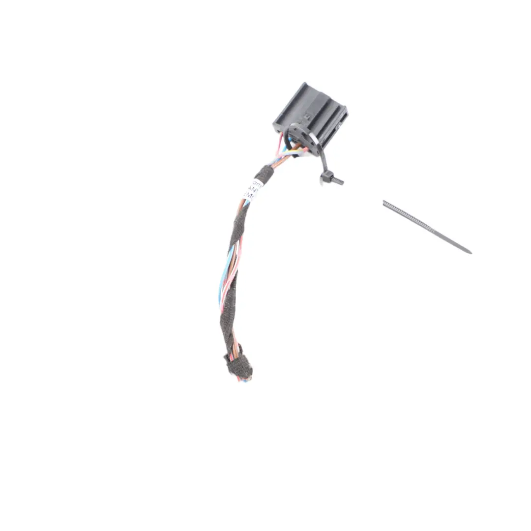 Luz Trasera En Tapa Maletero Portón Trasero Derecha para BMW X1 F48 con número de pieza 7350698 BMW X1 F48 Luz Trasera En Tapa Maletero Portón Trasero Derecha - SKU 7350698-2 - Número de pieza 7350698