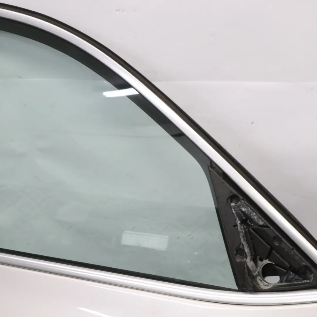 Porta anteriore destra Mineralsilber Silver Metallic - A14 per BMW X3 F25 con numero di parte 7355804 BMW X3 F25 Porta anteriore destra Mineralsilber Silver Metallic - A14 - SKU 7355804-MS1 - Numero di parte 7355804