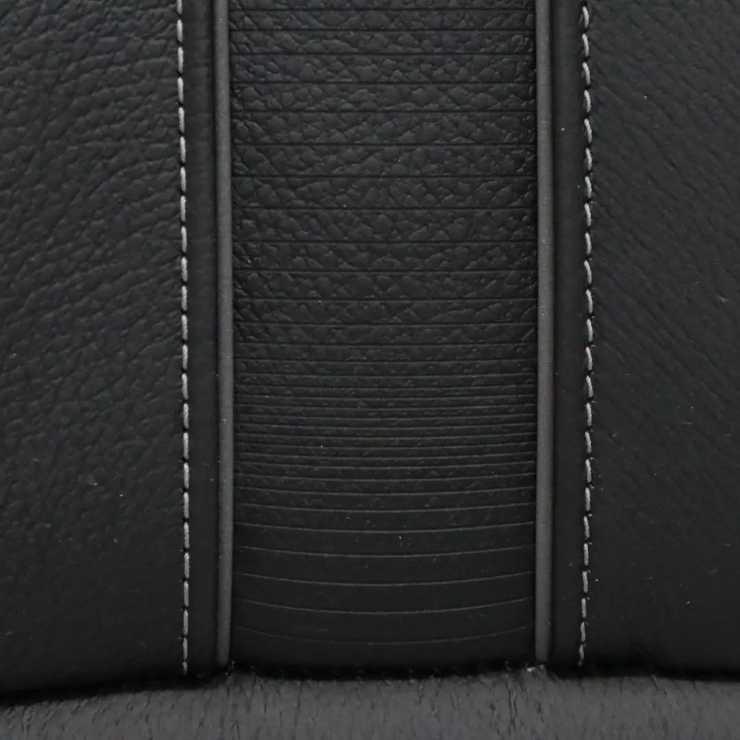 Schienale Sedile Posteriore Destro Rivestimento Pelle Nevada Nero per BMW X3 F25 con numero di parte 7366588 BMW X3 F25 Schienale Sedile Posteriore Destro Rivestimento Pelle Nevada Nero - SKU 7366588 - Numero di parte 7366588