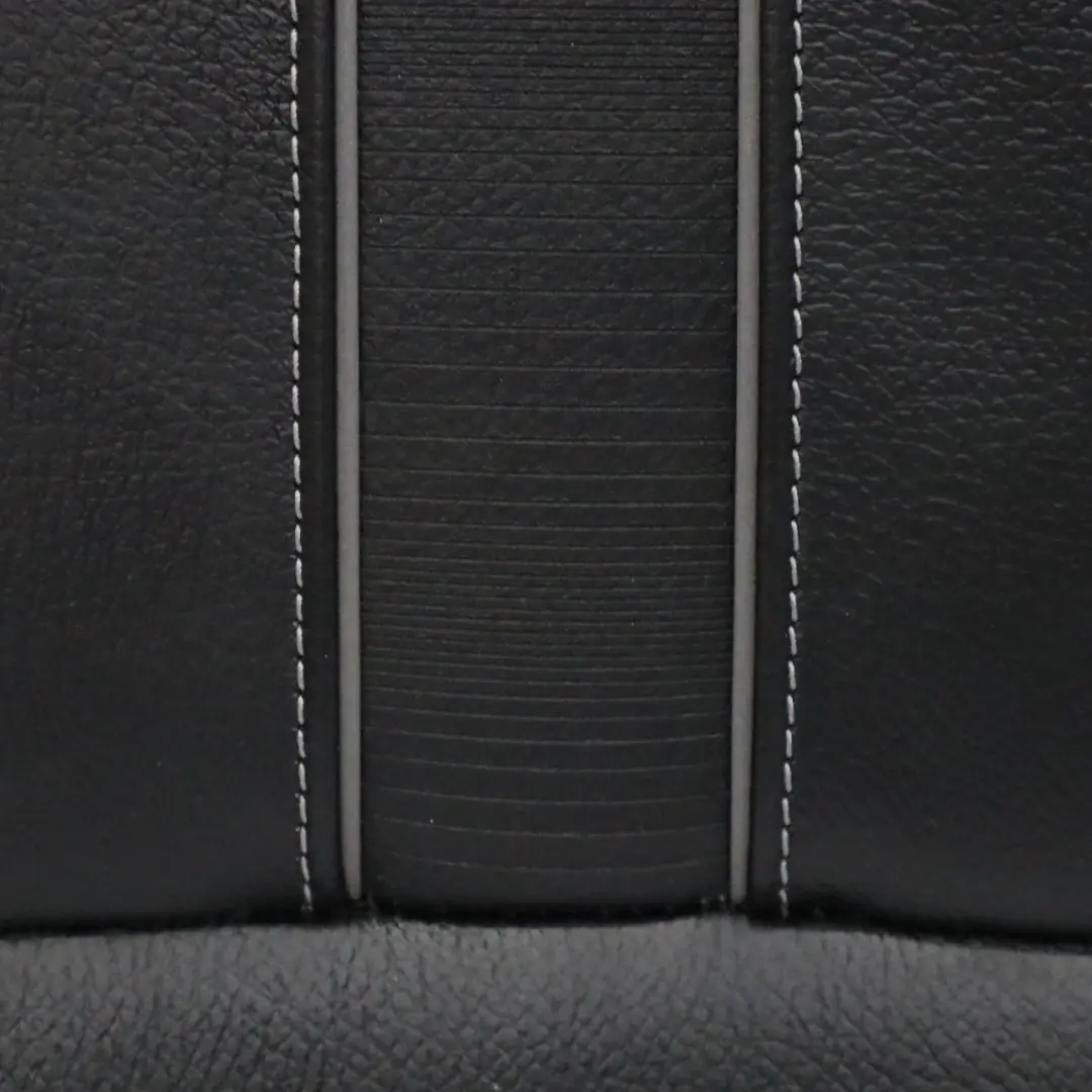 Dossier arrière gauche Cuir Nevada Intérieur noir pour BMW X3 F25 à propos du numéro de pièce 7368458 BMW X3 F25 Dossier arrière gauche Cuir Nevada Intérieur noir - SKU 7368458 - Numéro de pièce 7368458