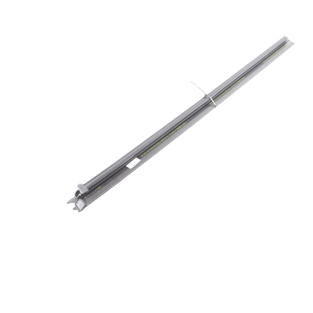 Innere Vorne Dichtung Gummi Fenster Rechts für BMW X3 G01 mit Teilenummer 7393418 BMW X3 G01 Innere Vorne Dichtung Gummi Fenster Rechts - SKU 7393418 - Teilenummer 7393418
