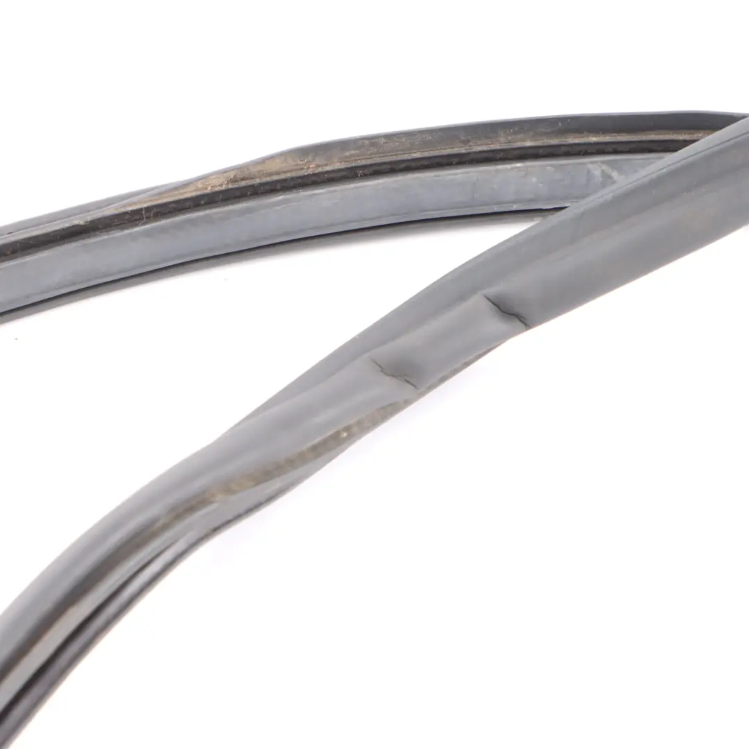 Joint d'étanchéité du couvercle du coffre pour BMW X3 F97 G01 à propos du numéro de pièce 7397317 BMW X3 F97 G01 Joint d'étanchéité du couvercle du coffre - SKU 7397317 - Numéro de pièce 7397317