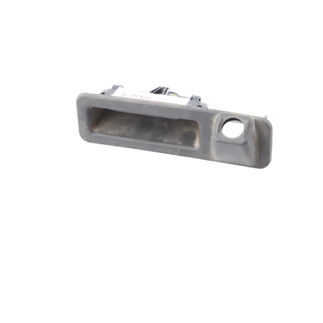BMW G20 Kofferraumdeckel Heckklappe Druckknopfschloss Trim Cover Panel - SKU 7405634 - Teilenummer 7405634