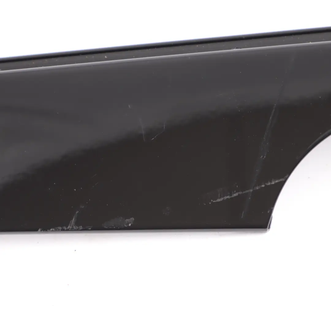 Porta Anteriore B Pilastro Colonna Trim Alto Lucido Destra per BMW X3 G01 con numero di parte 7410022 BMW X3 G01 Porta Anteriore B Pilastro Colonna Trim Alto Lucido Destra - SKU 7410022 - Numero di parte 7410022