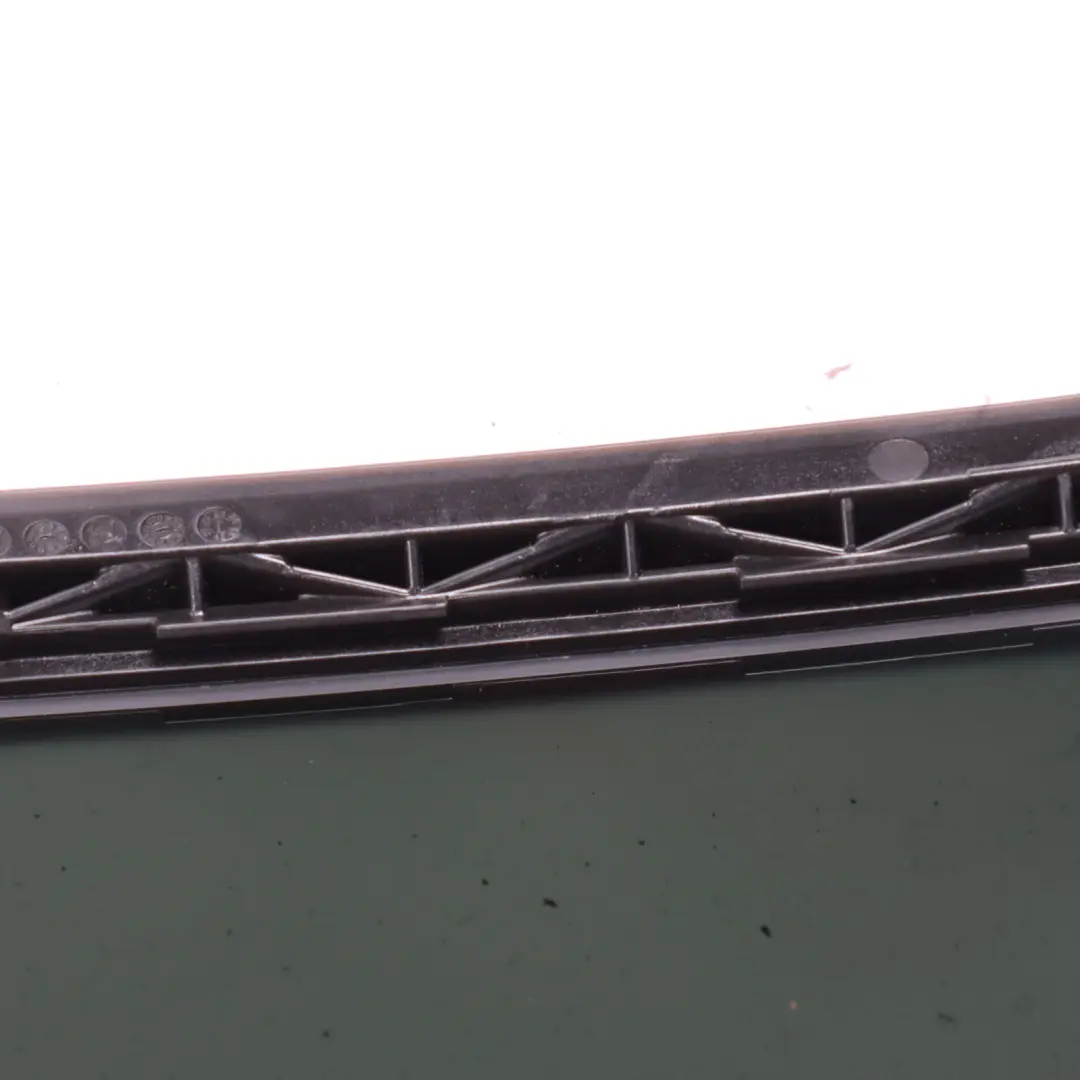 X3M F97 Türglas Scheibe Hinten Links Fest SSG AS3 für BMW X3 G01 mit Teilenummer 7410055 BMW X3 G01 X3M F97 Türglas Scheibe Hinten Links Fest SSG AS3 - SKU 7410055 - Teilenummer 7410055