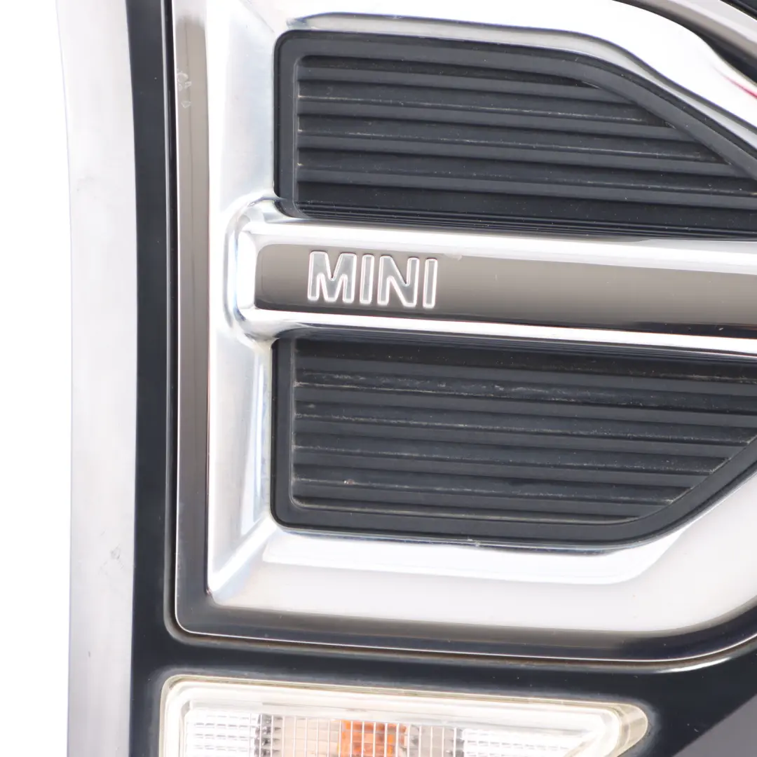 Side Panel Fender Turn Indicator Cover Right O/S Trim Marker to Mini F60 with Part number 7414092 Mini F60 Side Panel Fender Turn Indicator Cover Right O/S Trim Marker - SKU 7414092-1 - Part number 7414092