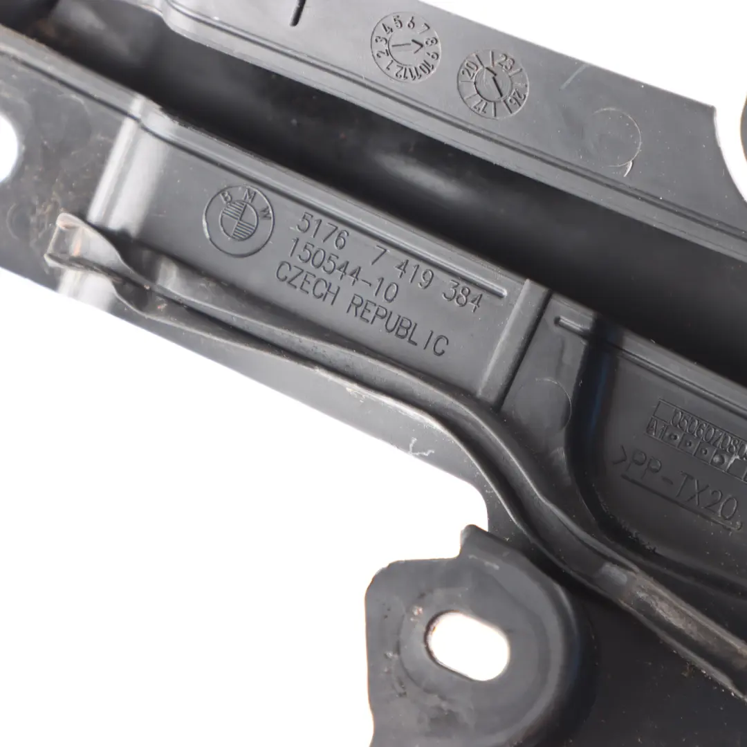 Seal Engine Bonnet Hood Gasket Front Right O/S to BMW G20 G21 with Part number 7419384 BMW G20 G21 Seal Engine Bonnet Hood Gasket Front Right O/S - SKU 7419384 - Part number 7419384