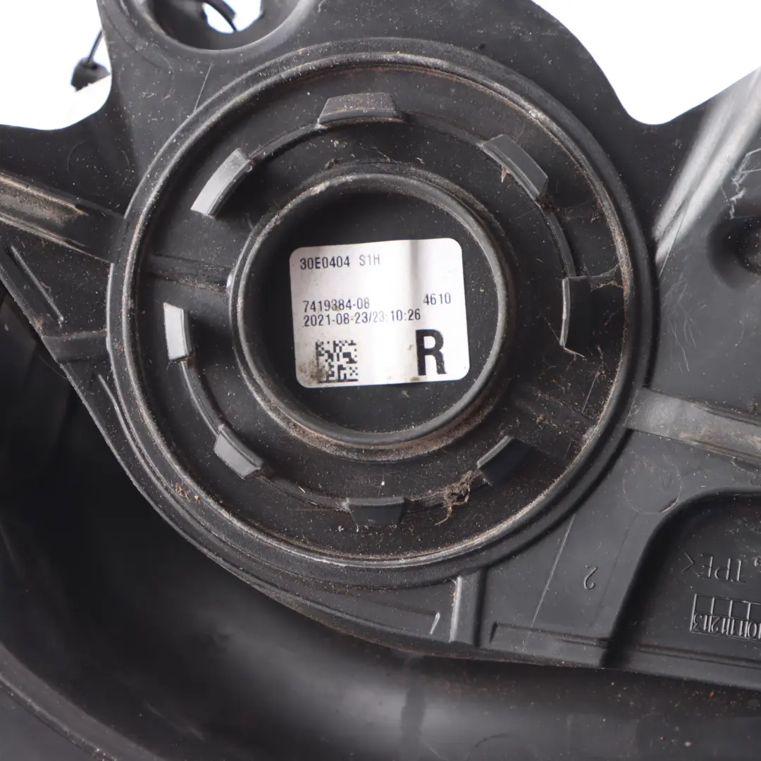 Seal Engine Bonnet Hood Gasket Front Right O/S to BMW G20 G21 with Part number 7419384 BMW G20 G21 Seal Engine Bonnet Hood Gasket Front Right O/S - SKU 7419384 - Part number 7419384