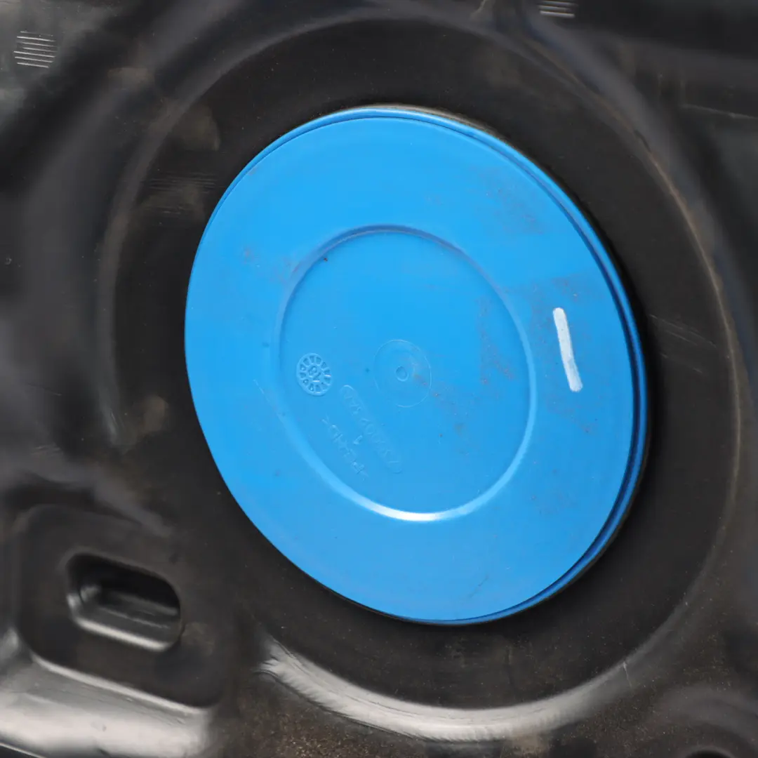 Bare Fuel Tank Reservoir Diesel to Fuel Tank BMW G30 G31 with Part number 7465279 Fuel Tank BMW G30 G31 Bare Fuel Tank Reservoir Diesel - SKU 7465279-1 - Part number 7465279