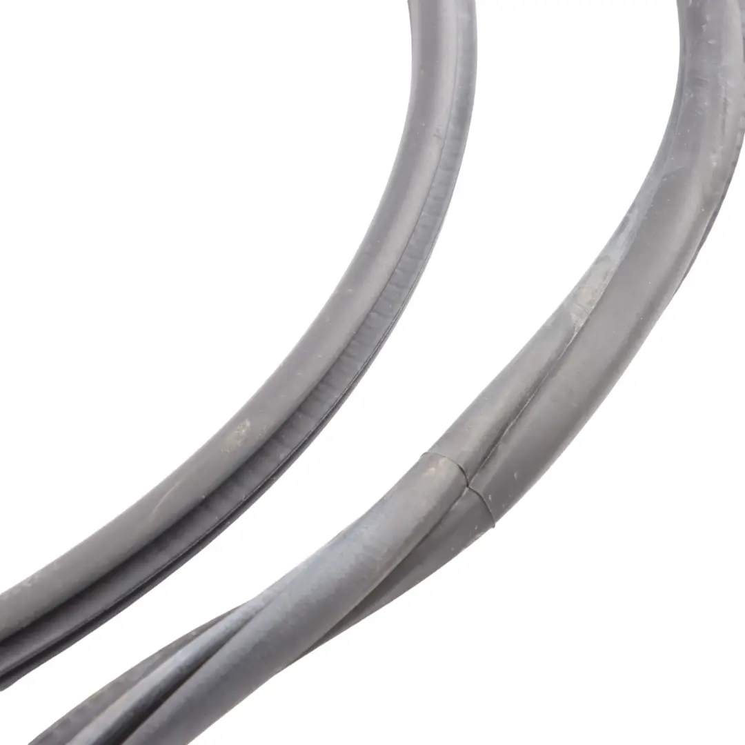 Joint de porte BMW X3 G01 X3M F97 Porte arrière droite gauche pour à propos du numéro de pièce 7468930 Joint de porte BMW X3 G01 X3M F97 Porte arrière droite gauche - SKU 7468930 - Numéro de pièce 7468930