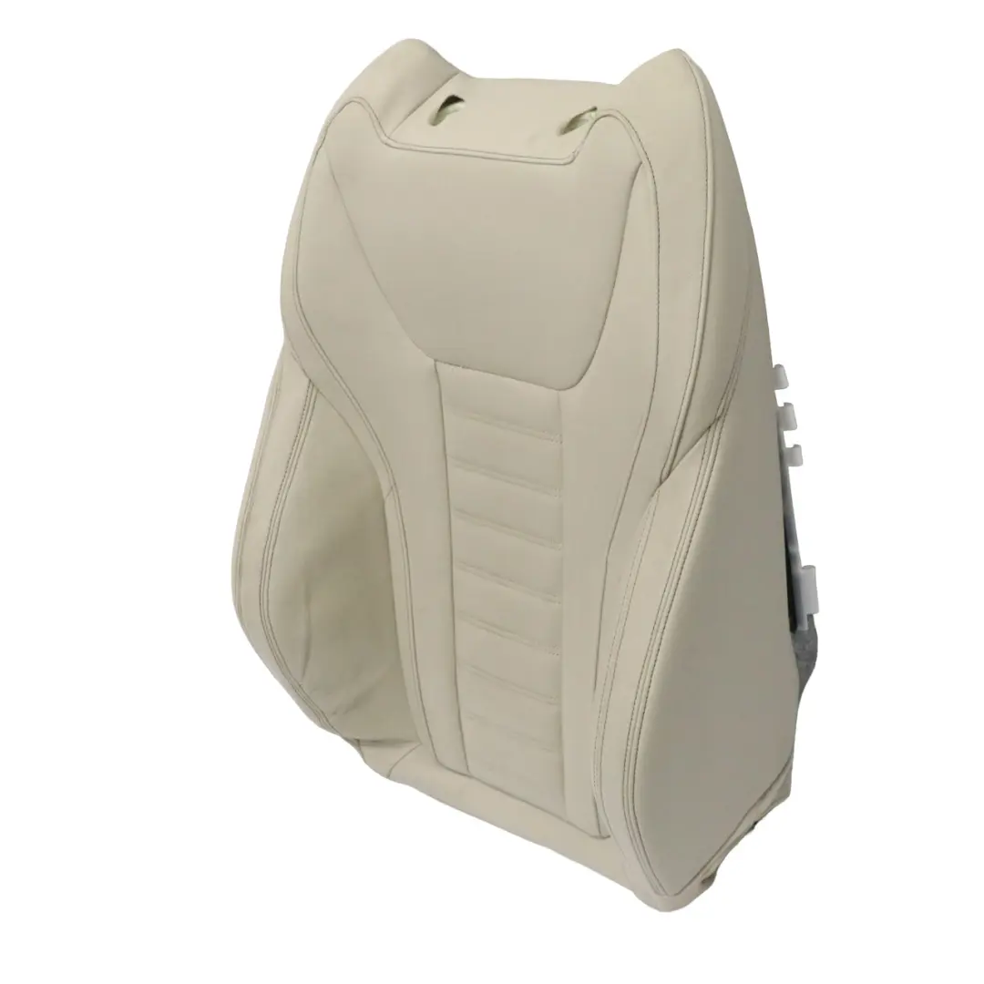 Oparcie Fotela Sport Prawy Przód Grzany Skórzany Oyster do BMW G20 G21 o numerze 7472490 BMW G20 G21 Oparcie Fotela Sport Prawy Przód Grzany Skórzany Oyster - SKU 7472490 - Numer Części 7472490