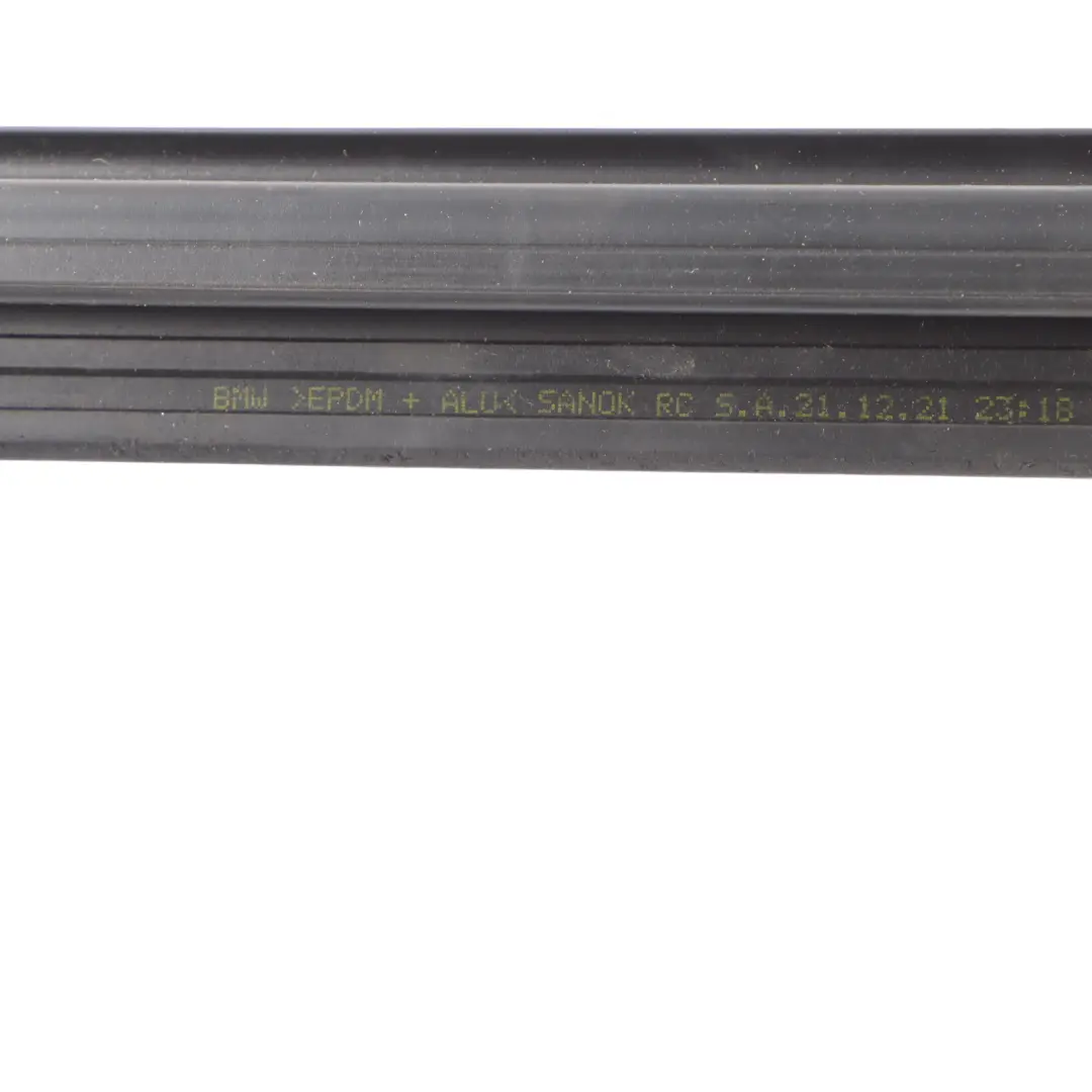 Eje Tapa Izquierda Trasera Puerta Embellecedor Tira para BMW F44 Gran Coupe con número de pieza 7483105 BMW F44 Gran Coupe Eje Tapa Izquierda Trasera Puerta Embellecedor Tira - SKU 7483105 - Número de pieza 7483105