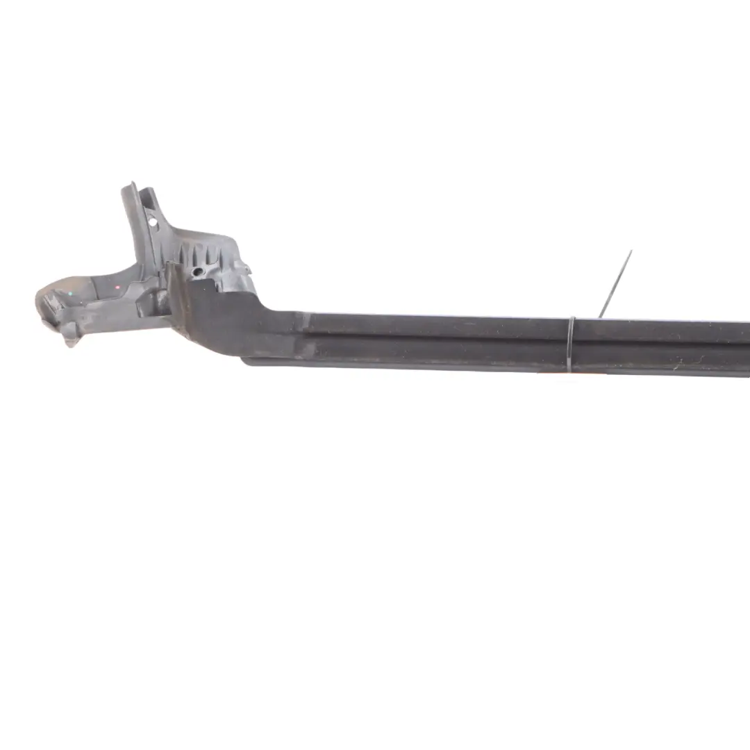 Joint porte arrière droite Joint d'arbre caoutchouc pour BMW F44 Gran Coupe à propos du numéro de pièce 7483106 BMW F44 Gran Coupe Joint porte arrière droite Joint d'arbre caoutchouc - SKU 7483106 - Numéro de pièce 7483106