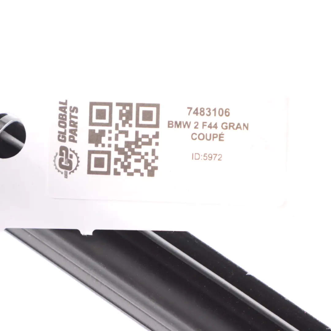 Seal Door Rear Right O/S Shaft Gasket Rubber to BMW F44 Gran Coupe with Part number 7483106 BMW F44 Gran Coupe Seal Door Rear Right O/S Shaft Gasket Rubber - SKU 7483106 - Part number 7483106