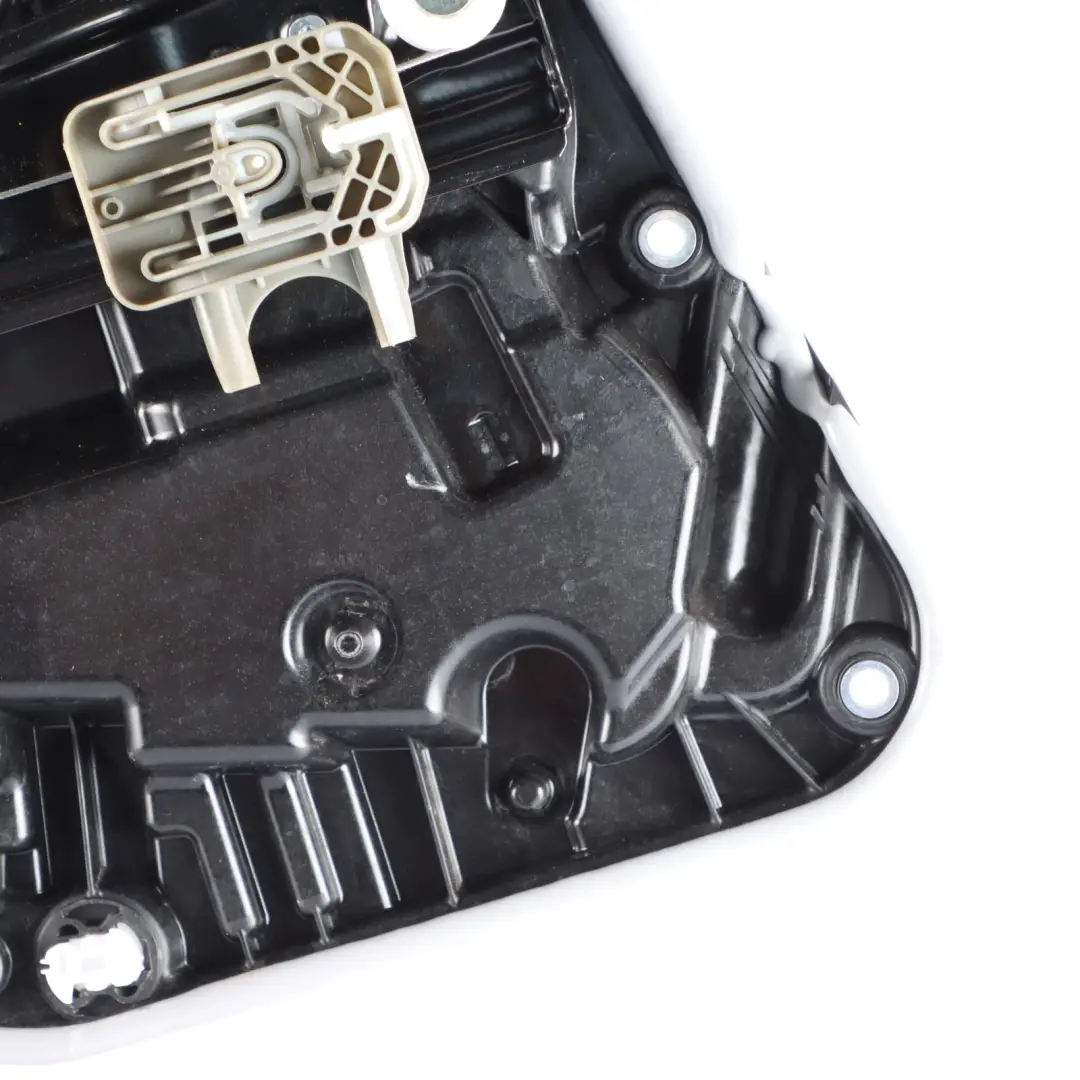 Trasera Izquierda Panel Puerta Embellecedor Soporte Ventana para BMW G01 F97 con número de pieza 7498149 BMW G01 F97 Trasera Izquierda Panel Puerta Embellecedor Soporte Ventana - SKU 7498149 - Número de pieza 7498149