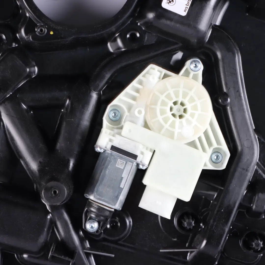 Pannello Porta Posteriore Sinistro Supporto Alzacristalli per BMW G01 F97 con numero di parte 7498149 BMW G01 F97 Pannello Porta Posteriore Sinistro Supporto Alzacristalli - SKU 7498149 - Numero di parte 7498149