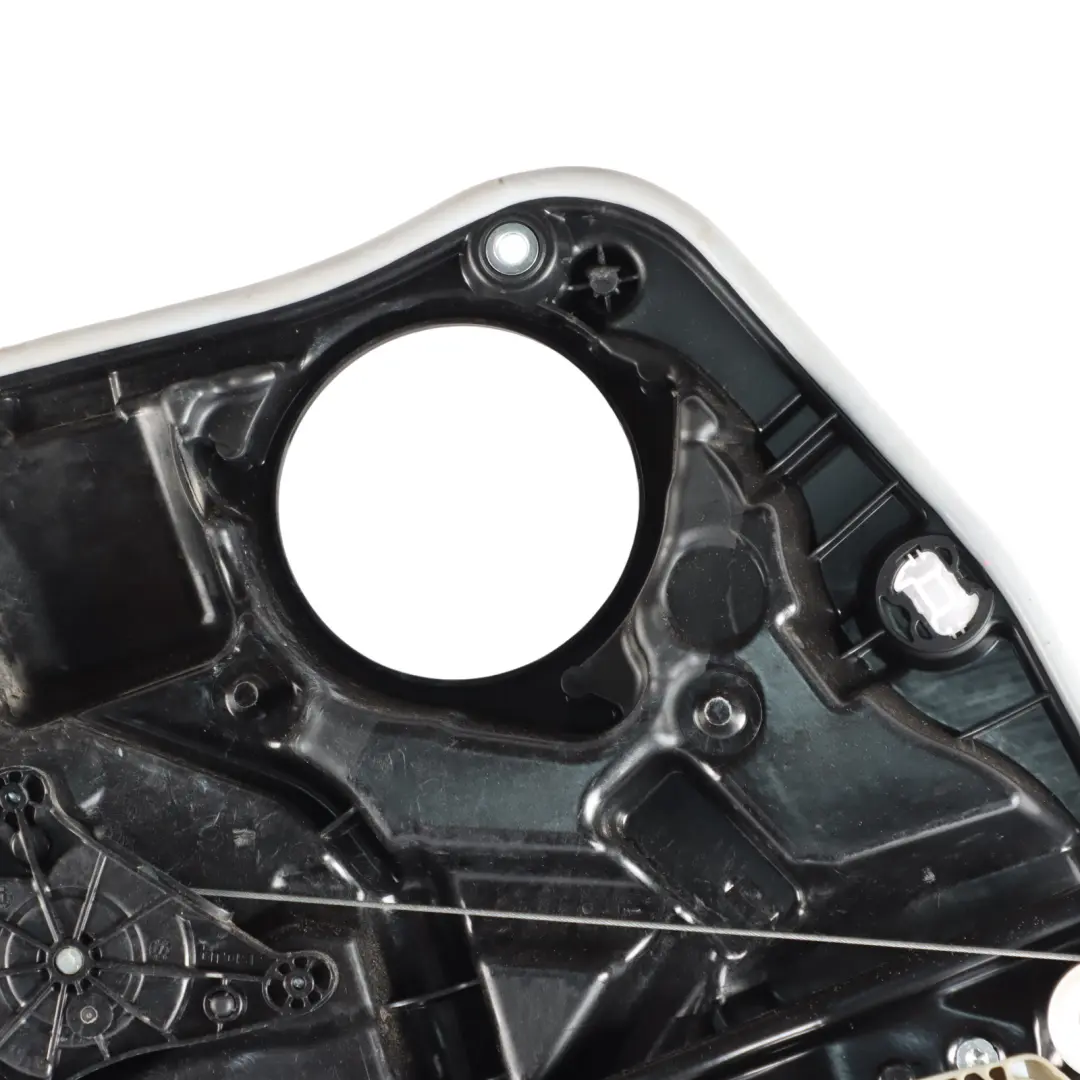 Garniture Panneau Porte Arrière Gauche Support Lève Vitre pour BMW G01 F97 à propos du numéro de pièce 7498149 BMW G01 F97 Garniture Panneau Porte Arrière Gauche Support Lève Vitre - SKU 7498149 - Numéro de pièce 7498149