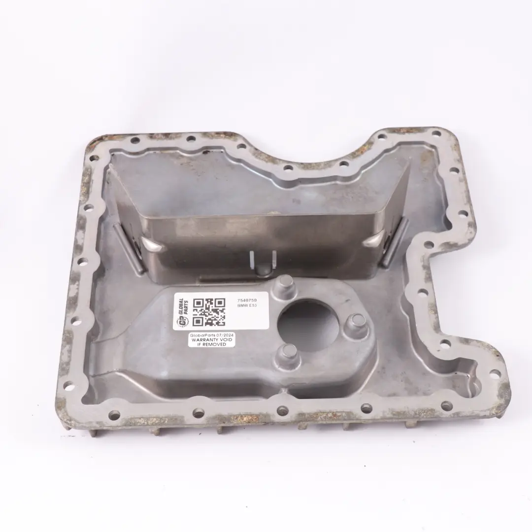N62 Engine Lower Oil Sump Pan to BMW X5 E53 with Part number 7540750 BMW X5 E53 N62 Engine Lower Oil Sump Pan - SKU 7540750 - Part number 7540750