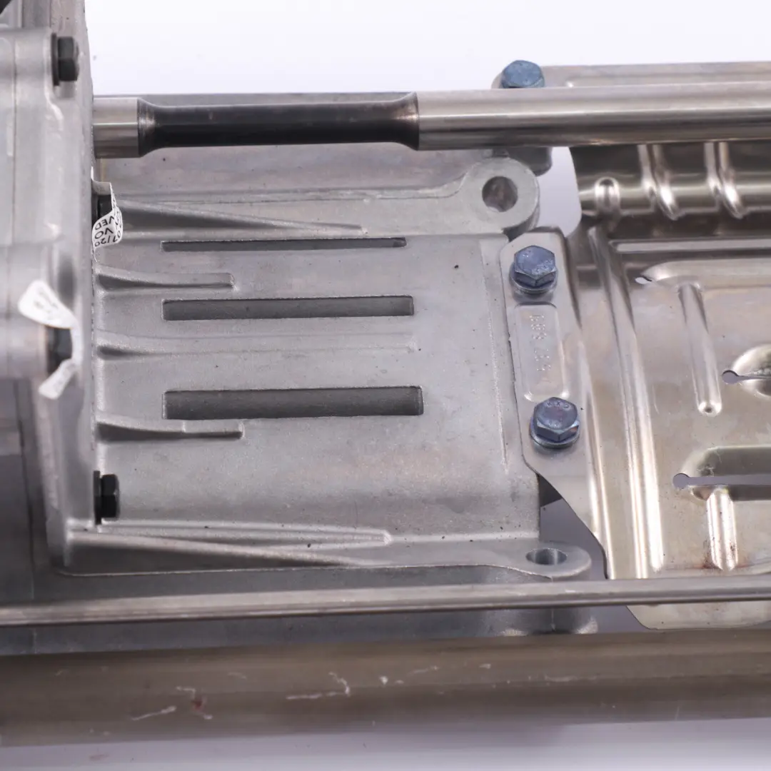 N62 N62N Pompa Oleju Silnikowego Filtr Oleju do BMW X5 E53 E70 o numerze 7561429 BMW X5 E53 E70 N62 N62N Pompa Oleju Silnikowego Filtr Oleju - SKU 7561429 - Numer Części 7561429