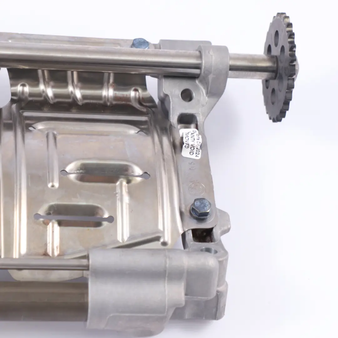 N62 N62N Pompa Oleju Silnikowego Filtr Oleju do BMW X5 E53 E70 o numerze 7561429 BMW X5 E53 E70 N62 N62N Pompa Oleju Silnikowego Filtr Oleju - SKU 7561429 - Numer Części 7561429