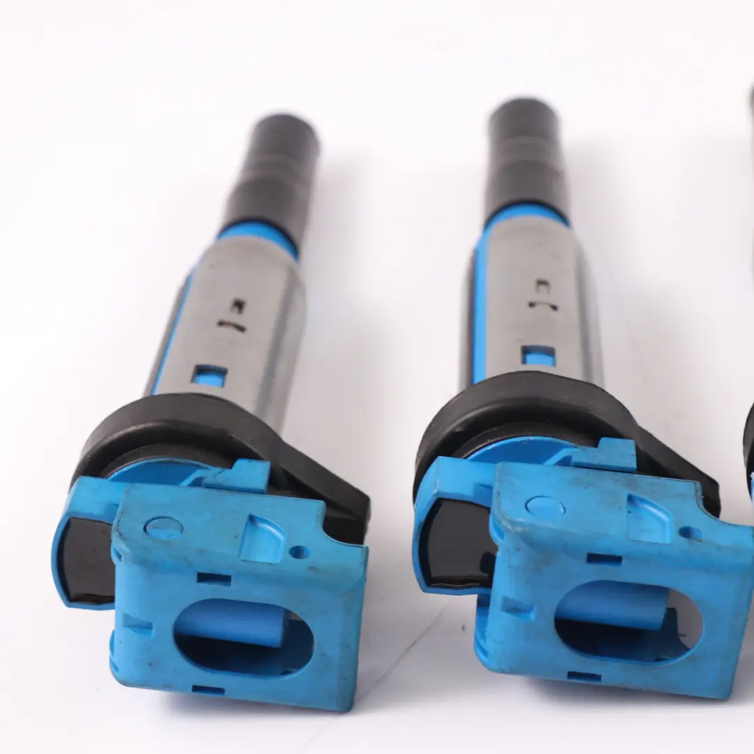 4x Jeu bobines d'allumage Benchmark Performance pour BMW F20 F21 LCI Mini R55 R56 LCI à propos du numéro de pièce 7575010 BMW F20 F21 LCI Mini R55 R56 LCI 4x Jeu bobines d'allumage Benchmark Performance - SKU 7575010-2 - Numéro de pièce 7575010