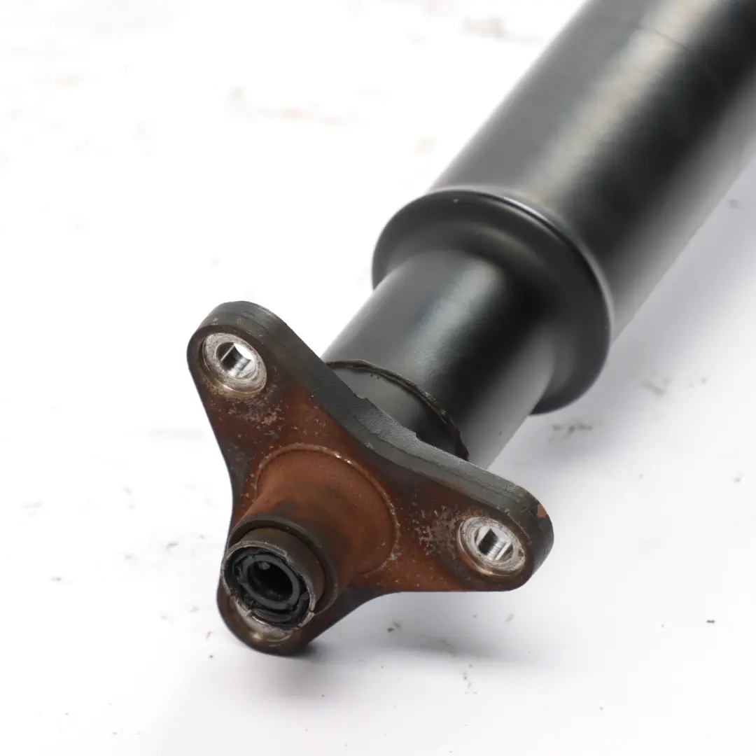 N57 Albero Trasmissione Automatico 1601MM per BMW F10 F11 530d con numero di parte 7631365 BMW F10 F11 530d N57 Albero Trasmissione Automatico 1601MM - SKU 7631365 - Numero di parte 7631365