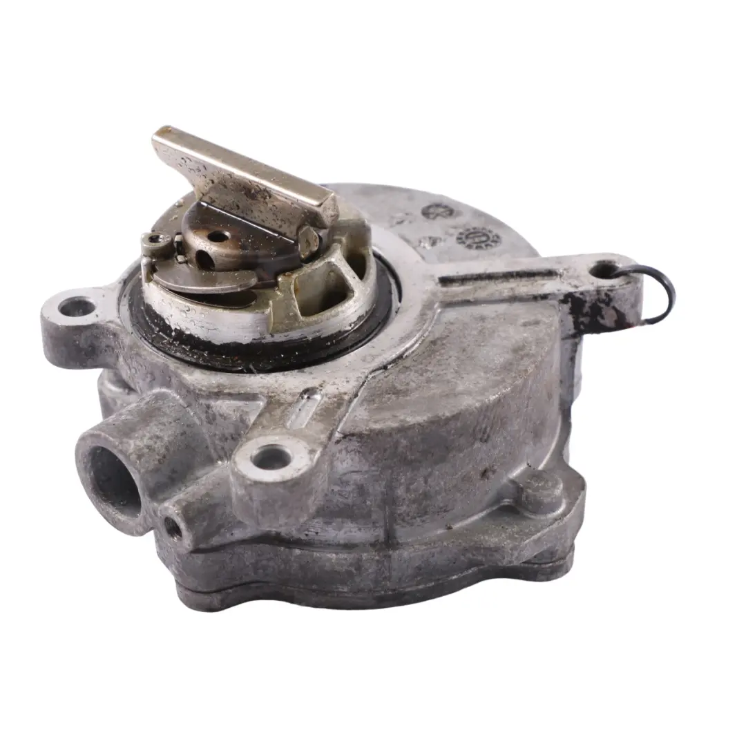  Pompe à vide BMW E60 E61 E63 E65 E53 Moteur essence N62 N62N - SKU 7635657-1 - Numéro de pièce 7635657